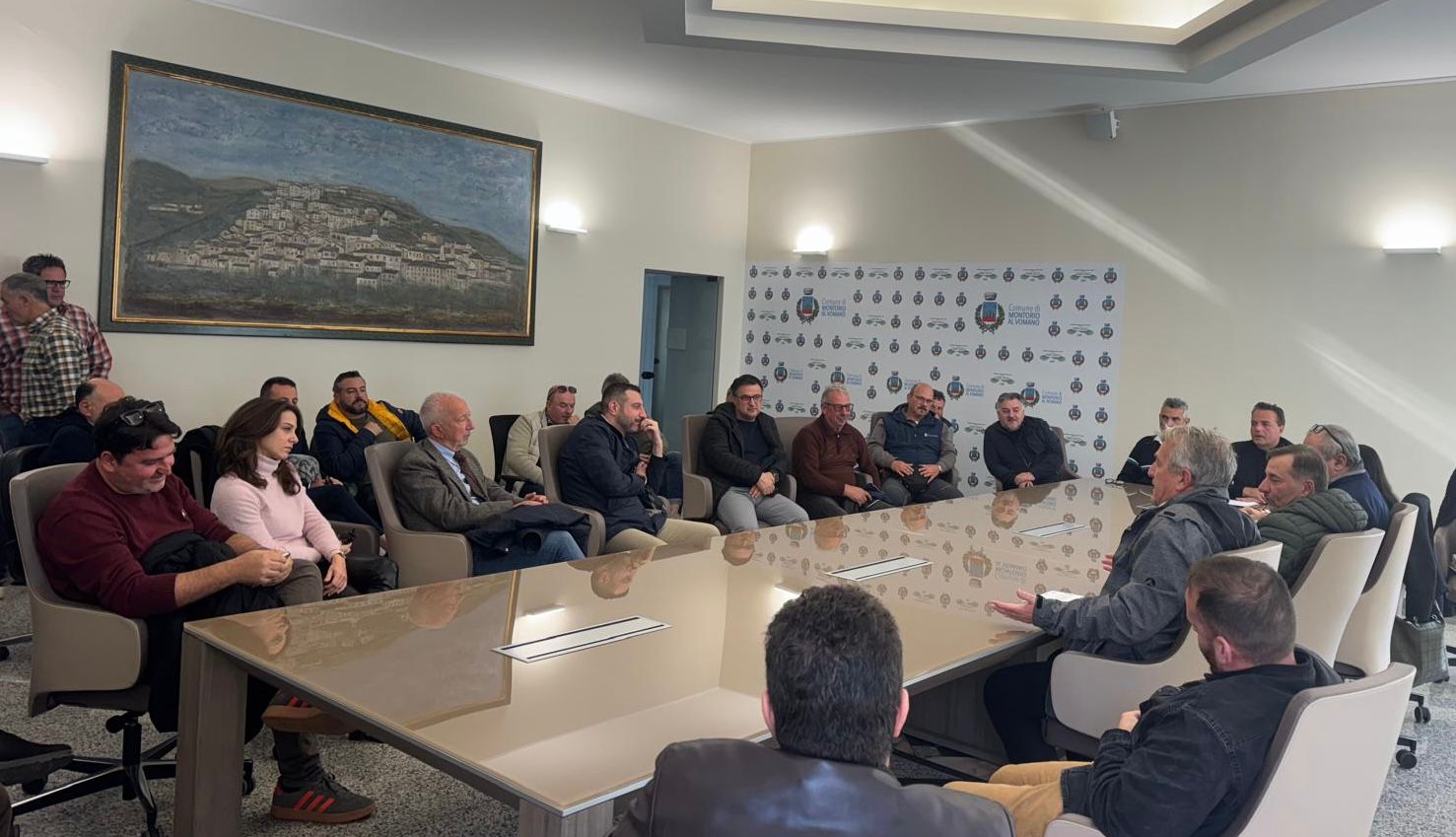 Foto_riunione_1.jpeg
