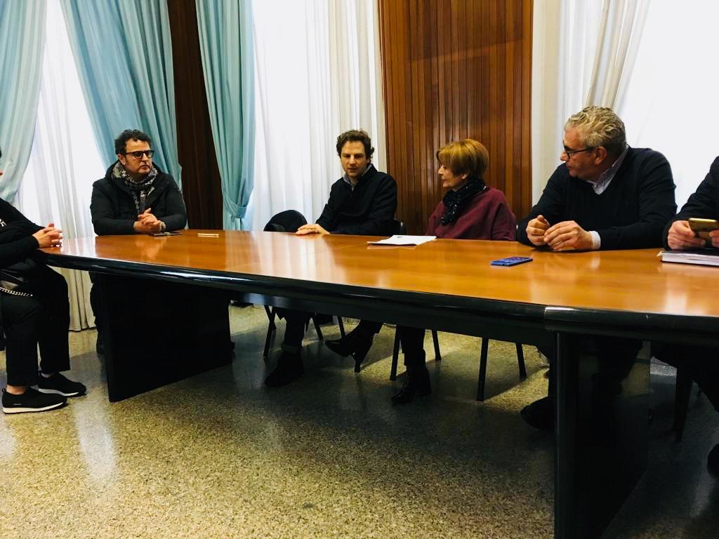 Incontro in Comune ad Alba Adriatica.JPG