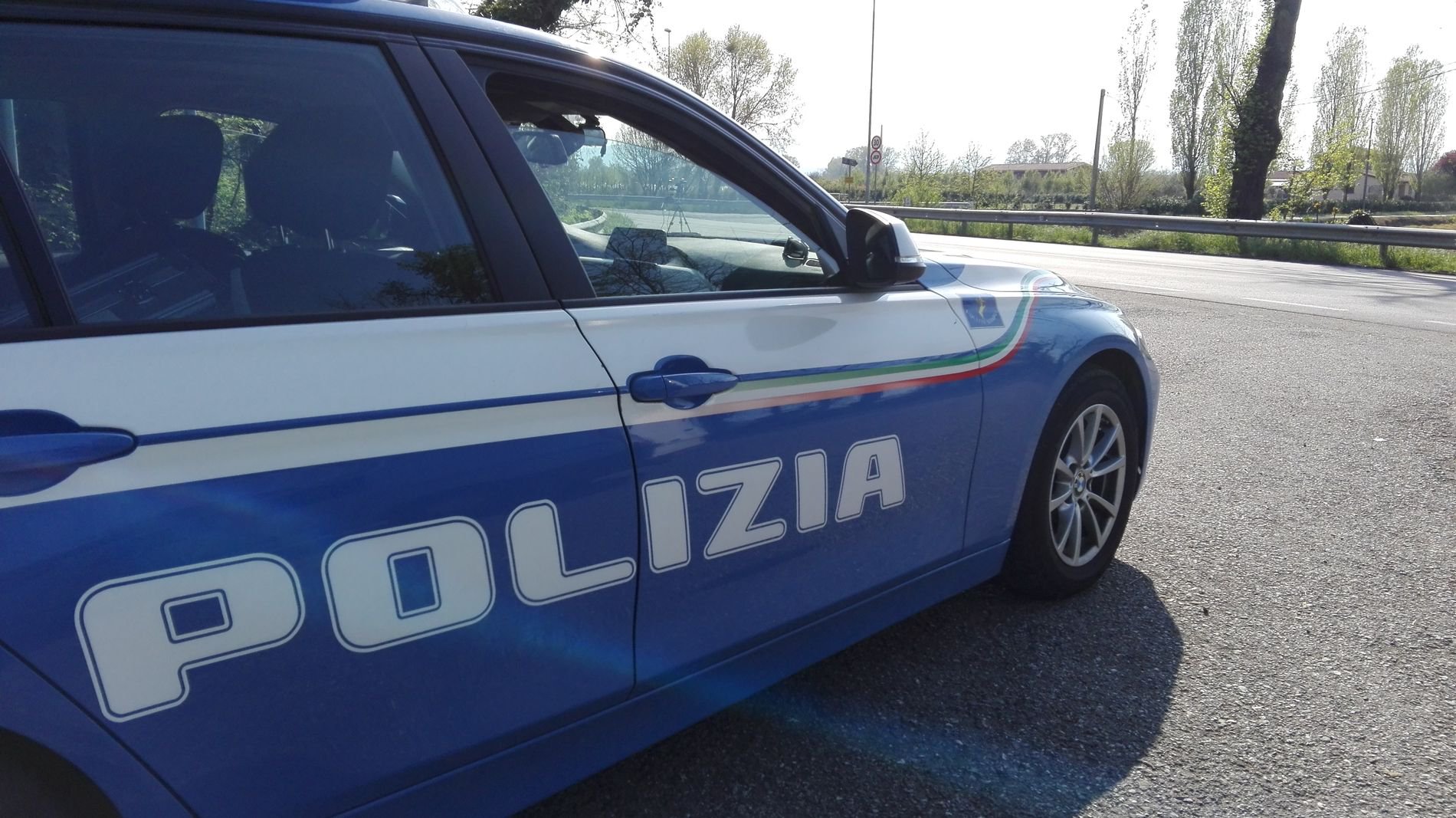 POLIZIABELLA1