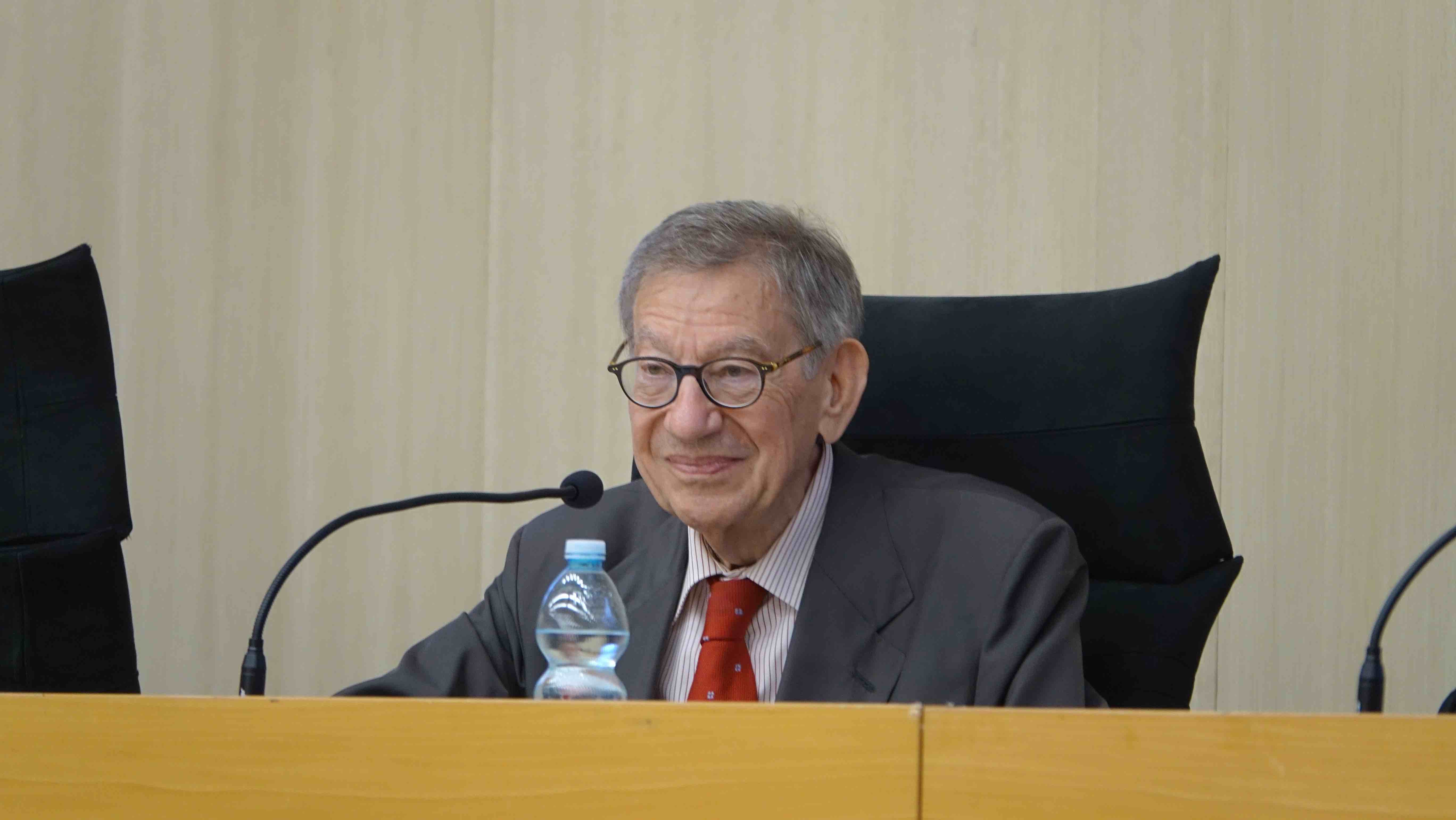Prof._Cesare_Mirabelli.jpg