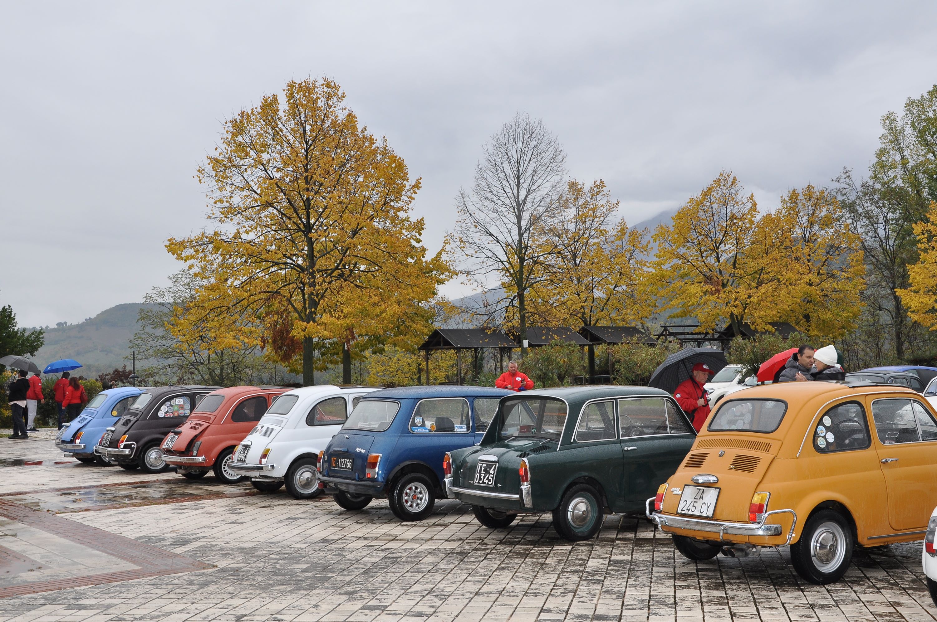 Raduno_Club_Fiat_500_3.JPG